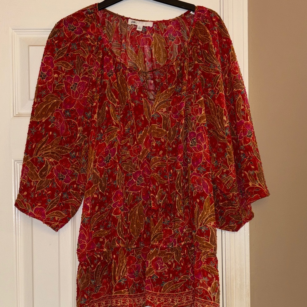 Woman’s Red & Gold Blouse XL